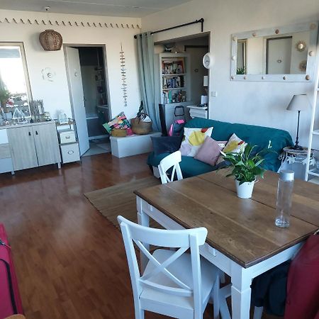 Chambre Chez L'Habitante Avec Salle De Bain Et Cuisine Communes - Presence D'Un Chat بوردو المظهر الخارجي الصورة