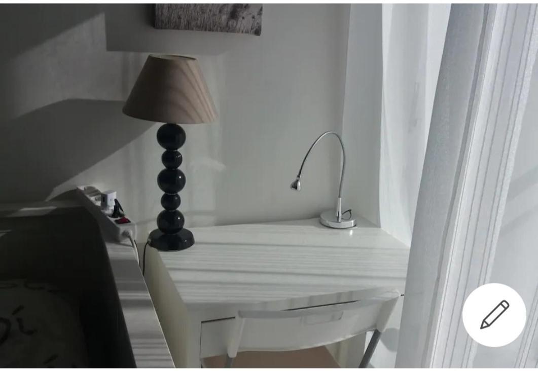 Chambre Chez L'Habitante Avec Salle De Bain Et Cuisine Communes - Presence D'Un Chat بوردو المظهر الخارجي الصورة