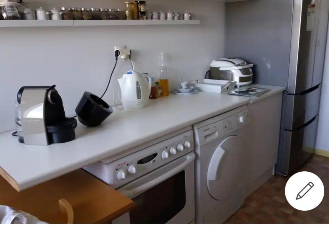 Chambre Chez L'Habitante Avec Salle De Bain Et Cuisine Communes - Presence D'Un Chat بوردو المظهر الخارجي الصورة